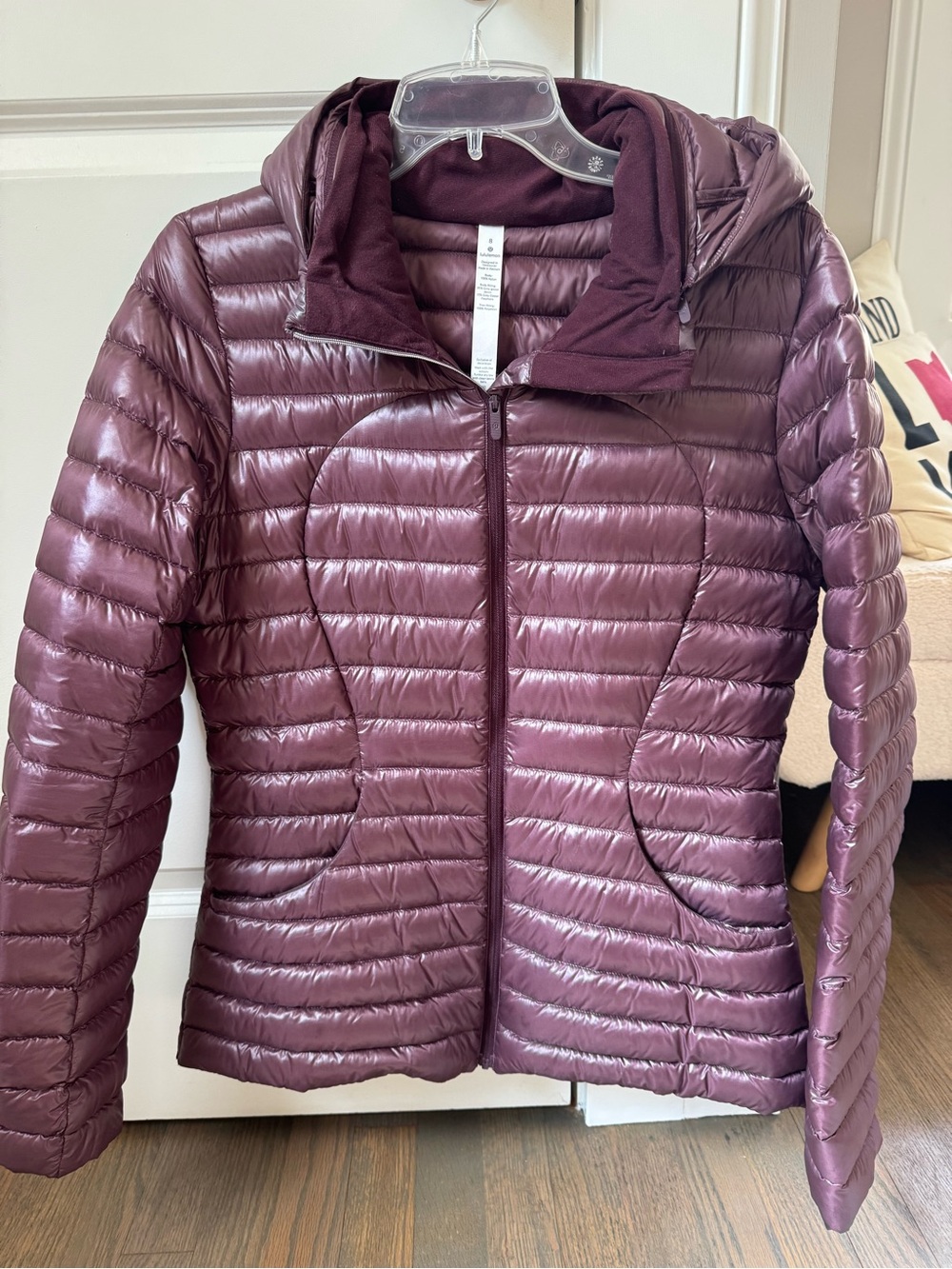 lululemon Pack it Down Packable Quilted Down Hooded Puffer Coat - Plum sz 8
